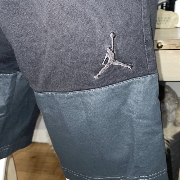 Authentic Air Jordan Shorts - Picture 2 of 7